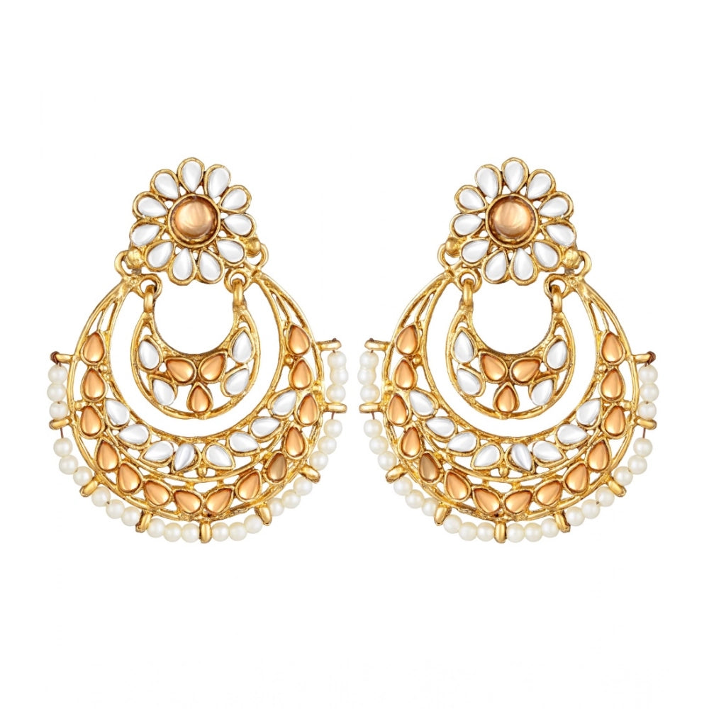 Women's Rose Gold Plated Alloy Kundan Earrings & Mangtikka (White & Gold)