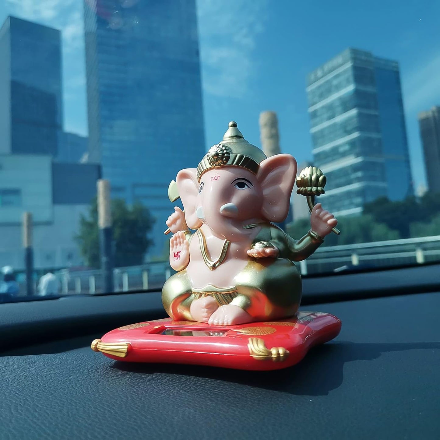 Solar-powered Dancing Ganesha Idol Decorative Lord Ganpati Showpiece With Movement