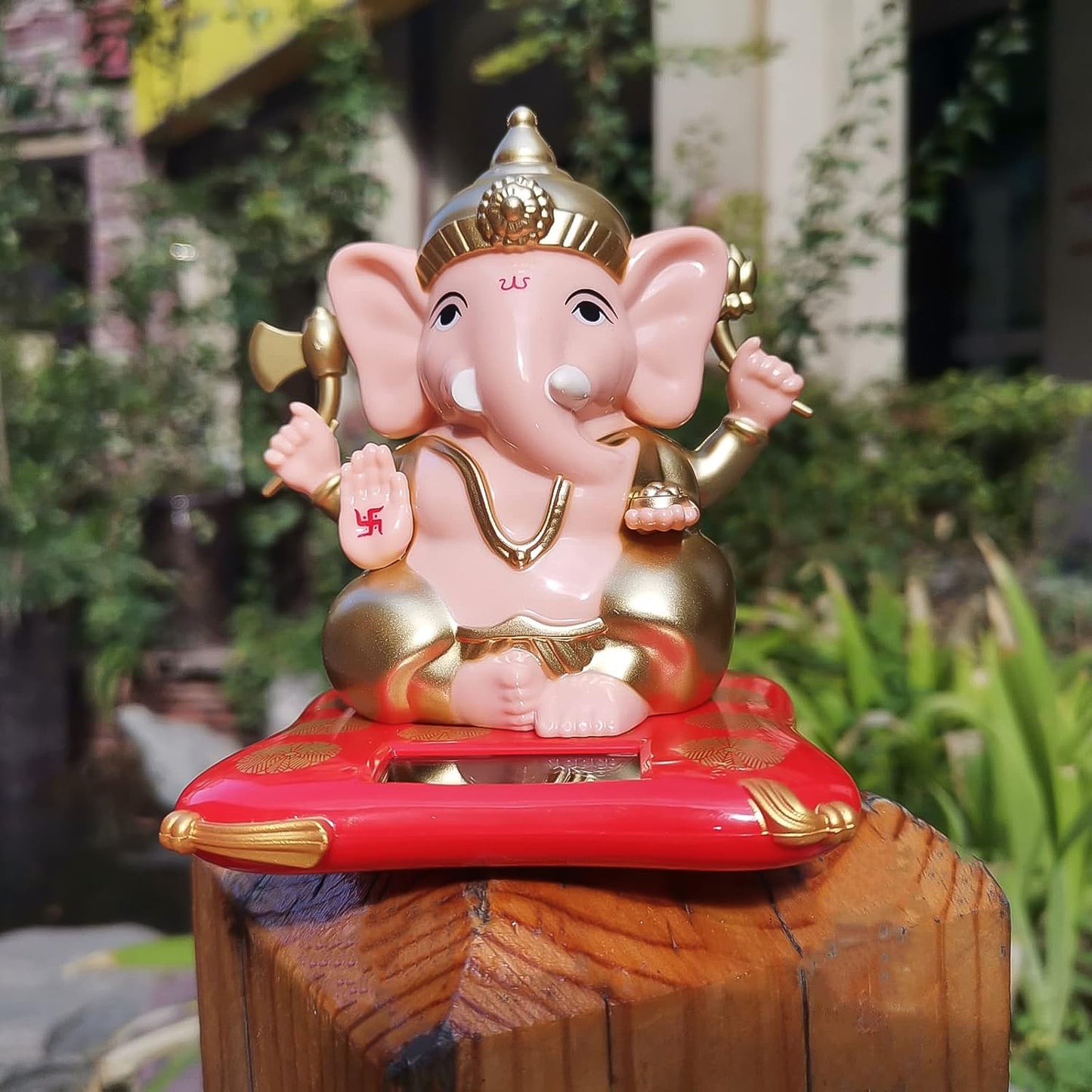 Solar-powered Dancing Ganesha Idol Decorative Lord Ganpati Showpiece With Movement