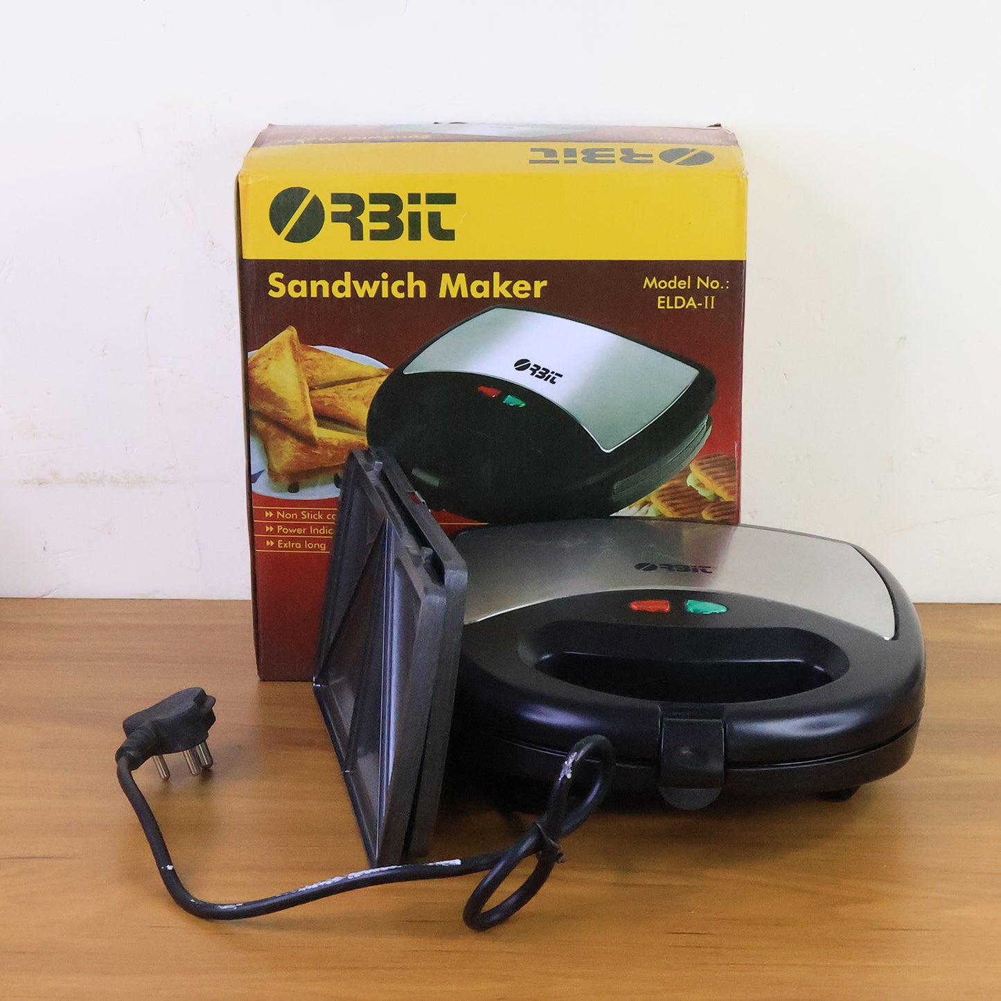 Orbit Sandwich Maker With Interchangeable Plates (800w 1 Pc)