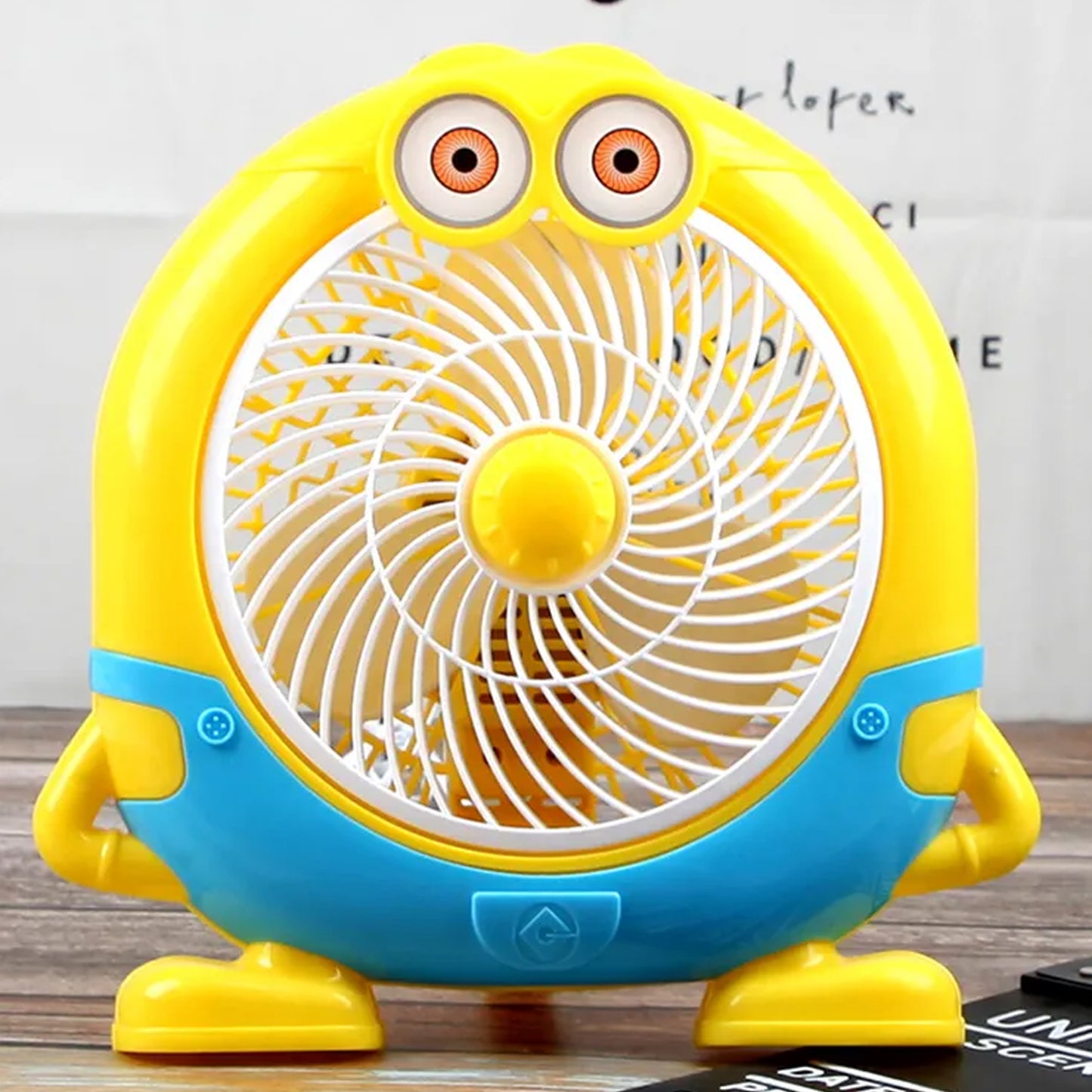 6464 Plastic Cute Mini Cartoon Electric Usb Fan Desk Fan For Children (Battery Not Include)