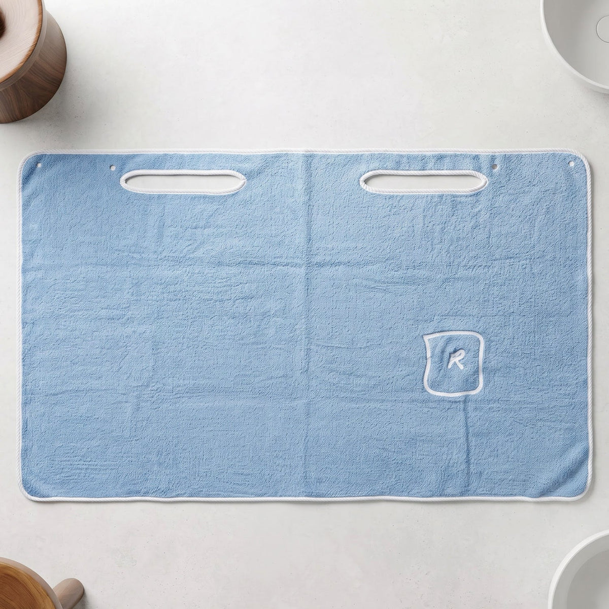 Soft Absorbent Cotton Bath Towel With Wearable Wrap And Handy Side Pocket (1 Pc)