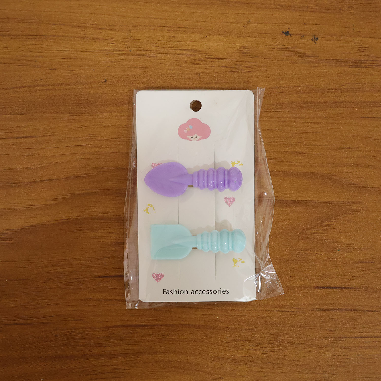 Cute Mini Spade  Leaf Shape Hair Clip Set (2 Pc)