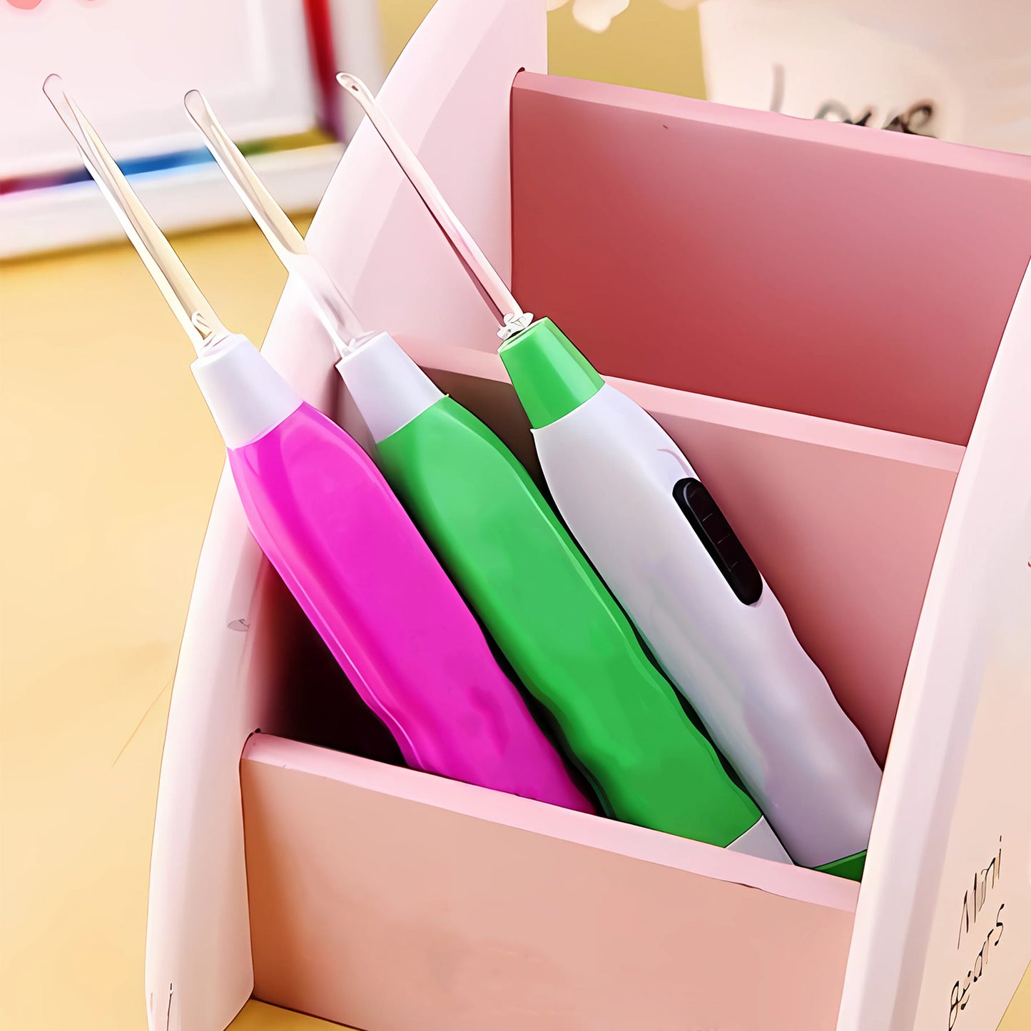 White Led Flashlight Earpick With Tweezer (1 Pc)